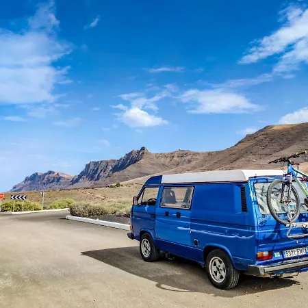 خيمة فخمة Camper Vans - Vicky Von Bluevan *