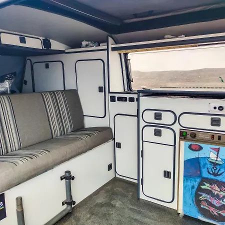 럭셔리텐트 Camper Vans - Vicky Von Bluevan 파마라
