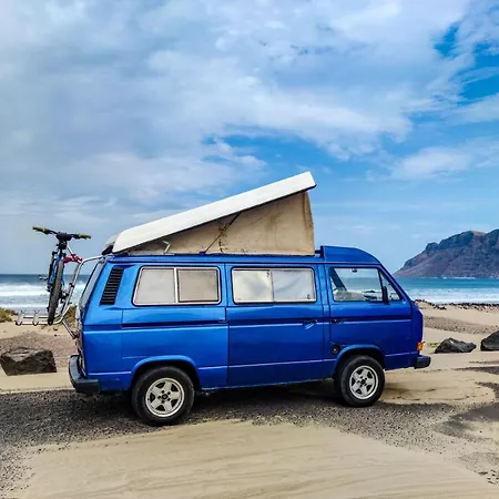 Camper Vans - Vicky Von Bluevan Lyxtält